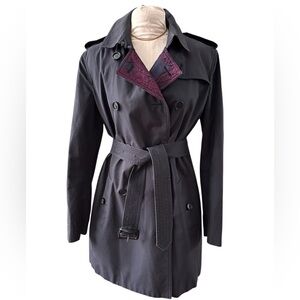 Burberry London Mid Length Trench, Medium